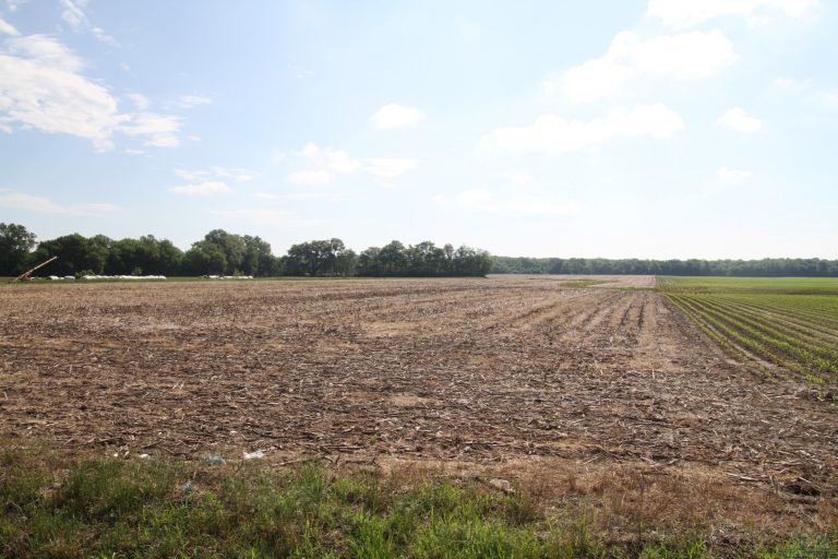 16 Buy A Farm Land and Auction Company