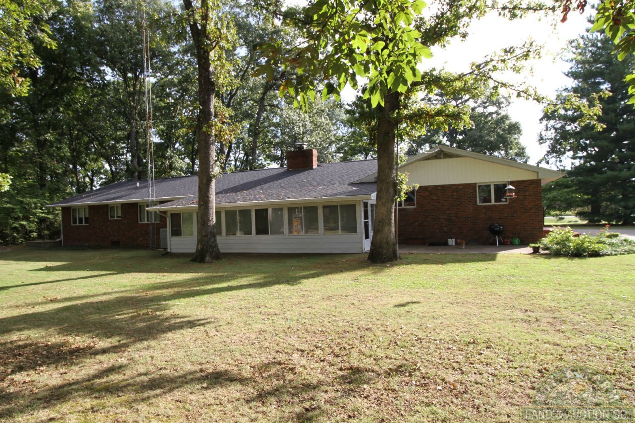 30 Buy A Farm Land and Auction Company