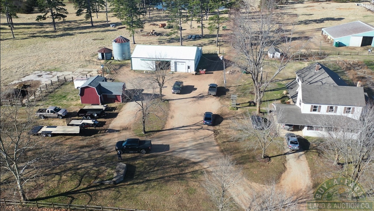 4 Buy A Farm Land and Auction Company