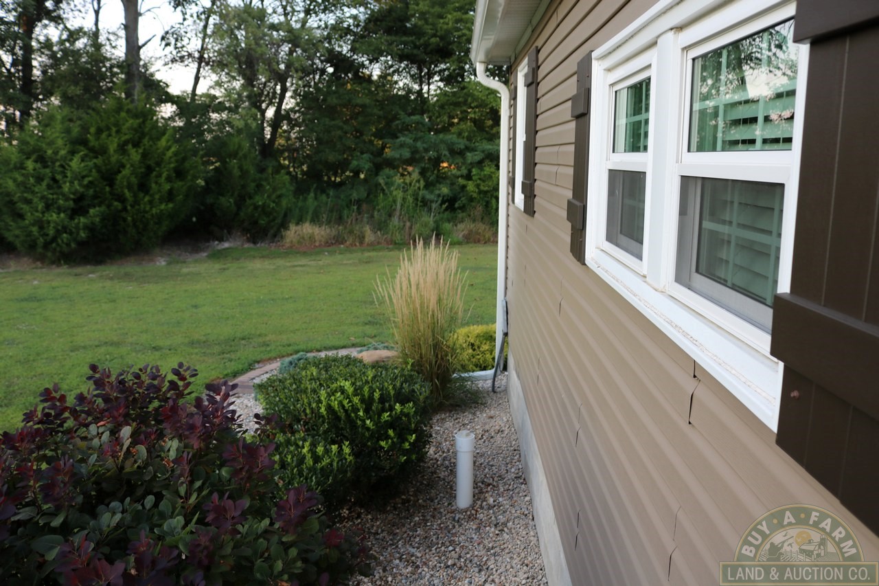 byers_100 Buy A Farm Land and Auction Company